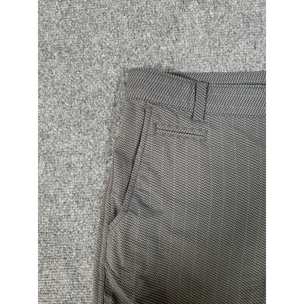 Nike Dri-Fit Pants‎ Mens 33x32 Gray Tour Performance Golf Lightweight EUC - Picture 6 of 16